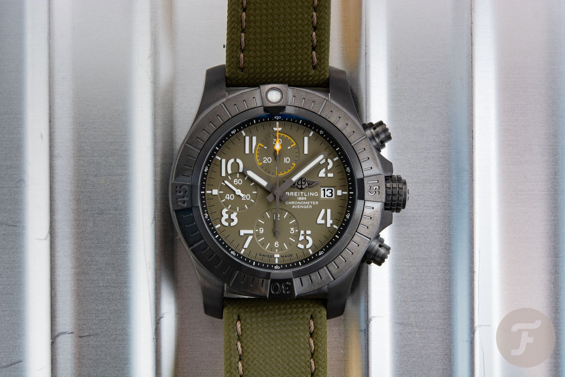 Avenger chronograph discount 45 night mission