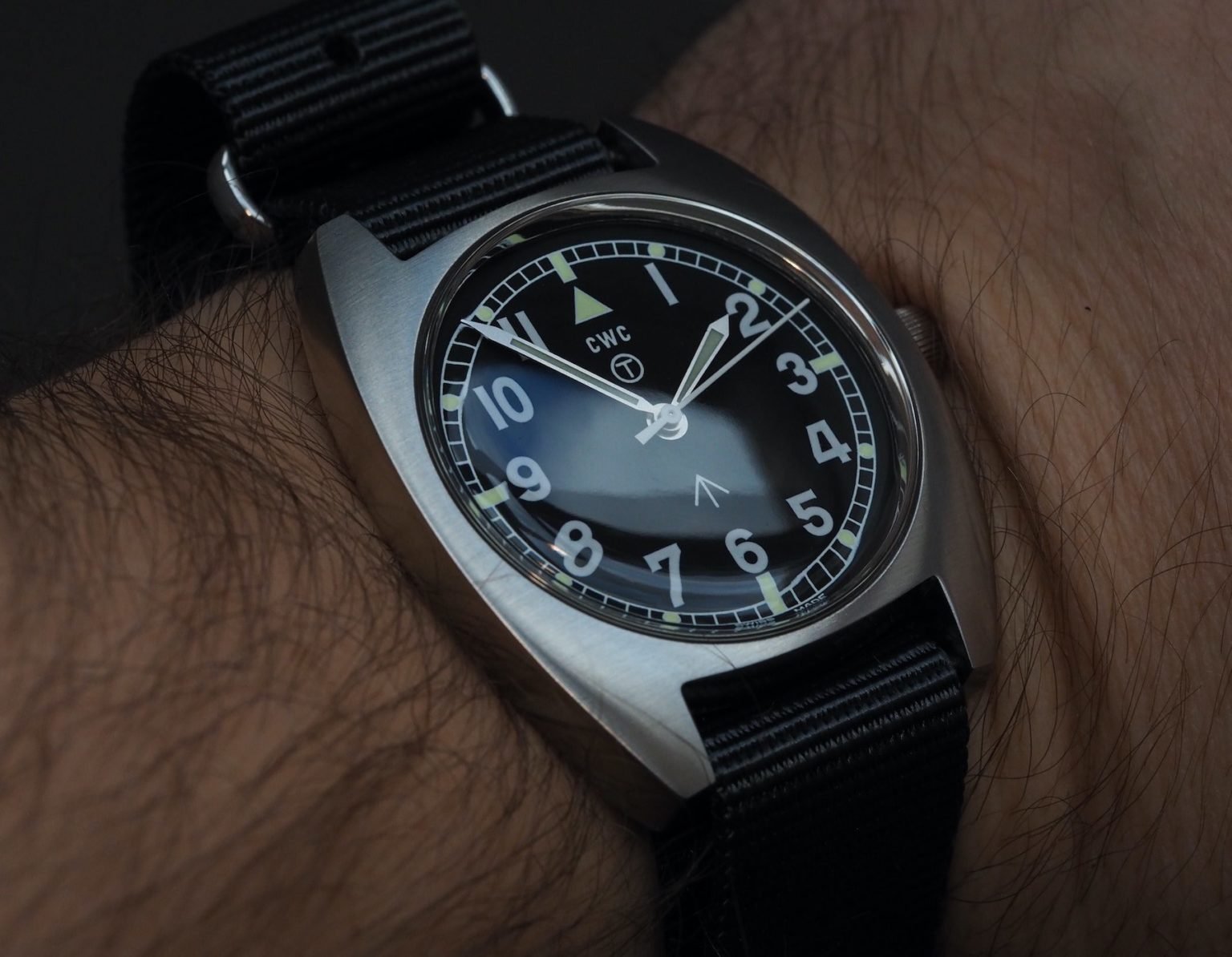 CWC Mellor-72 Mechanical Is A Treat For Military Watch Fans