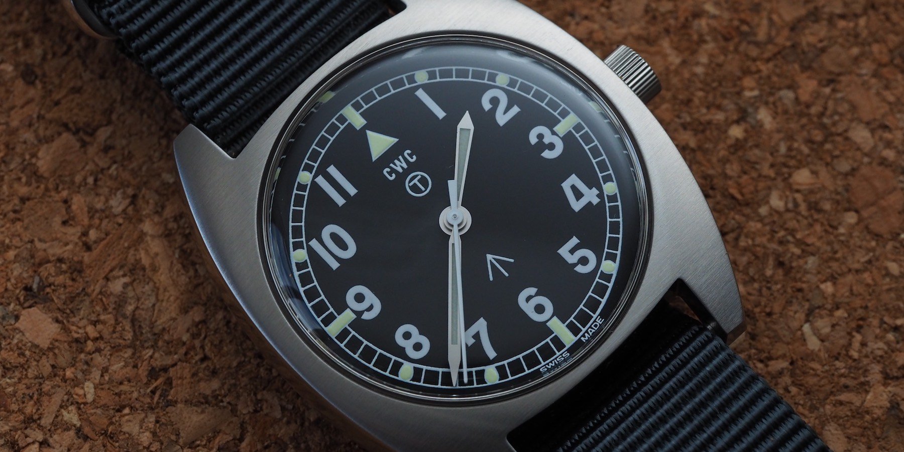 CWC Mellor-72 Mechanical Is A Treat For Military Watch Fans