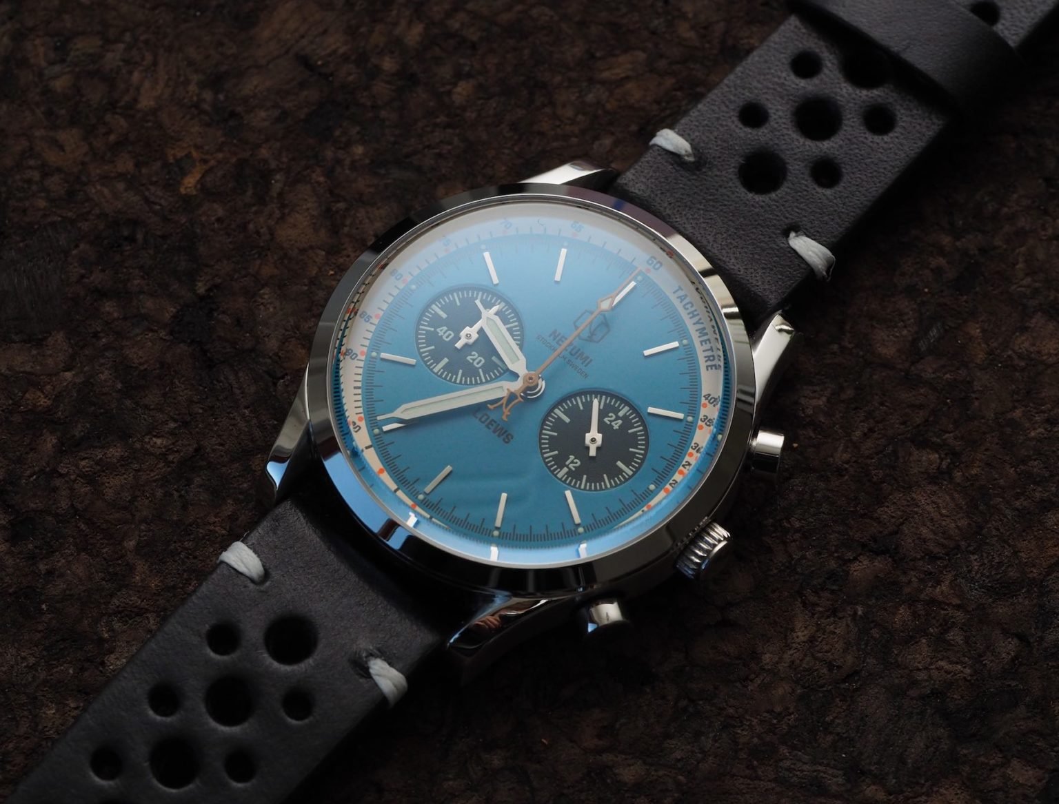 Nezumi Loews Reference LQ1.501 Will Brighten Up Your Wrist