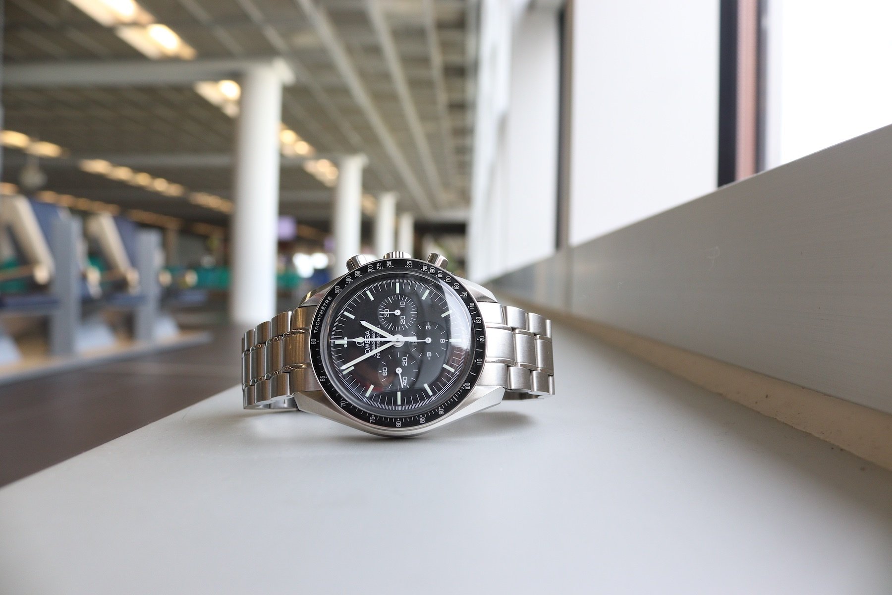 omega speedmaster 6 inch wrist