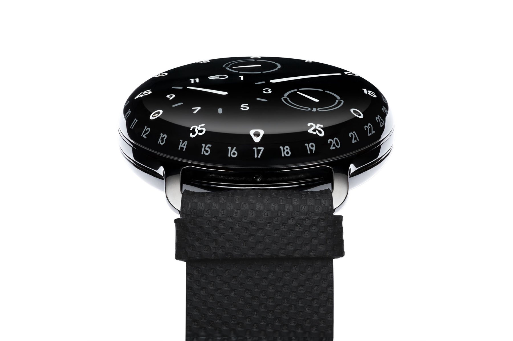 Review - Ressence Type 3, The Oil-Filled Watch That Goes Beyond Hands -  Monochrome Watches