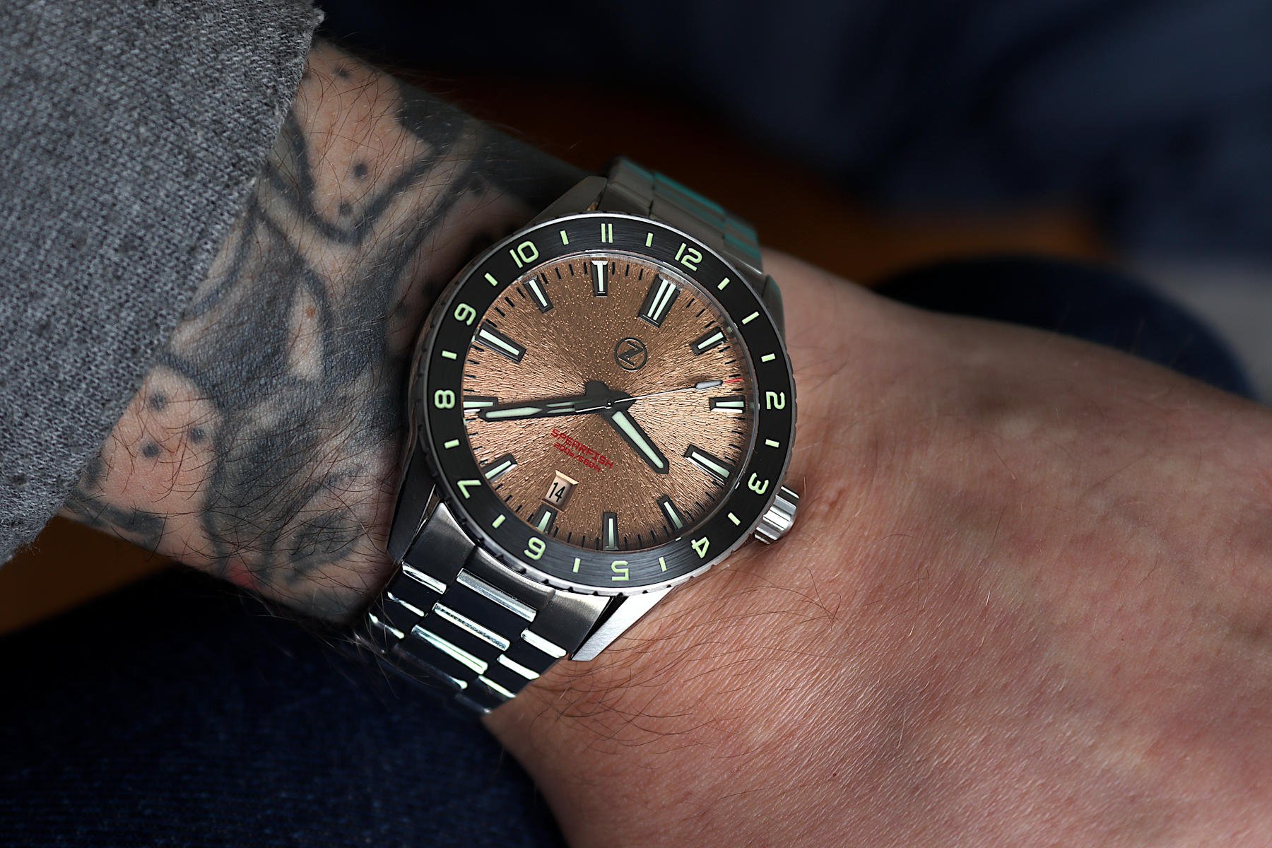 Hands-On: Zelos Spearfish 40mm Diver 'Forged Carbon' Watch