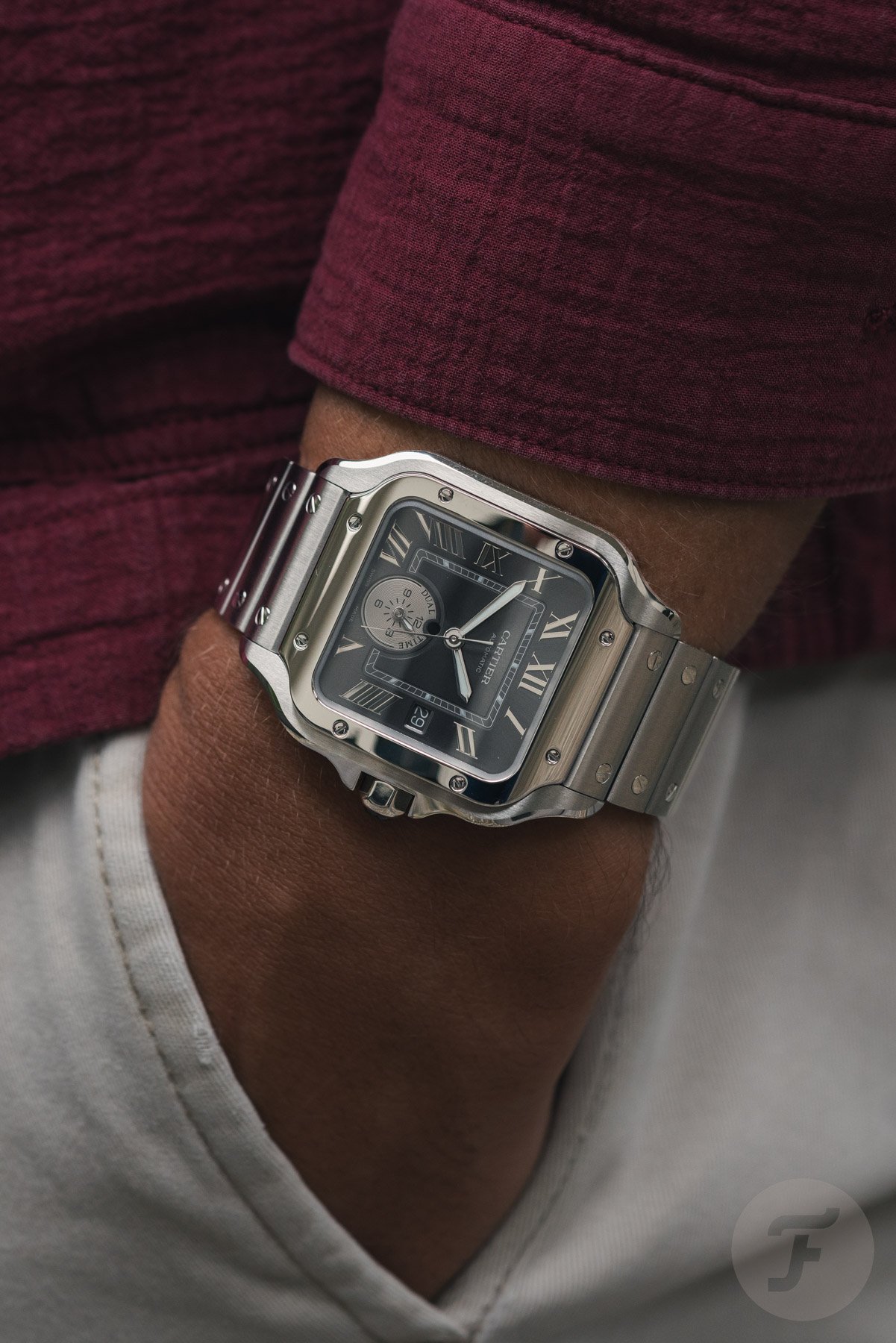 Cartier Santos de Cartier Dual Time Pocket Shot