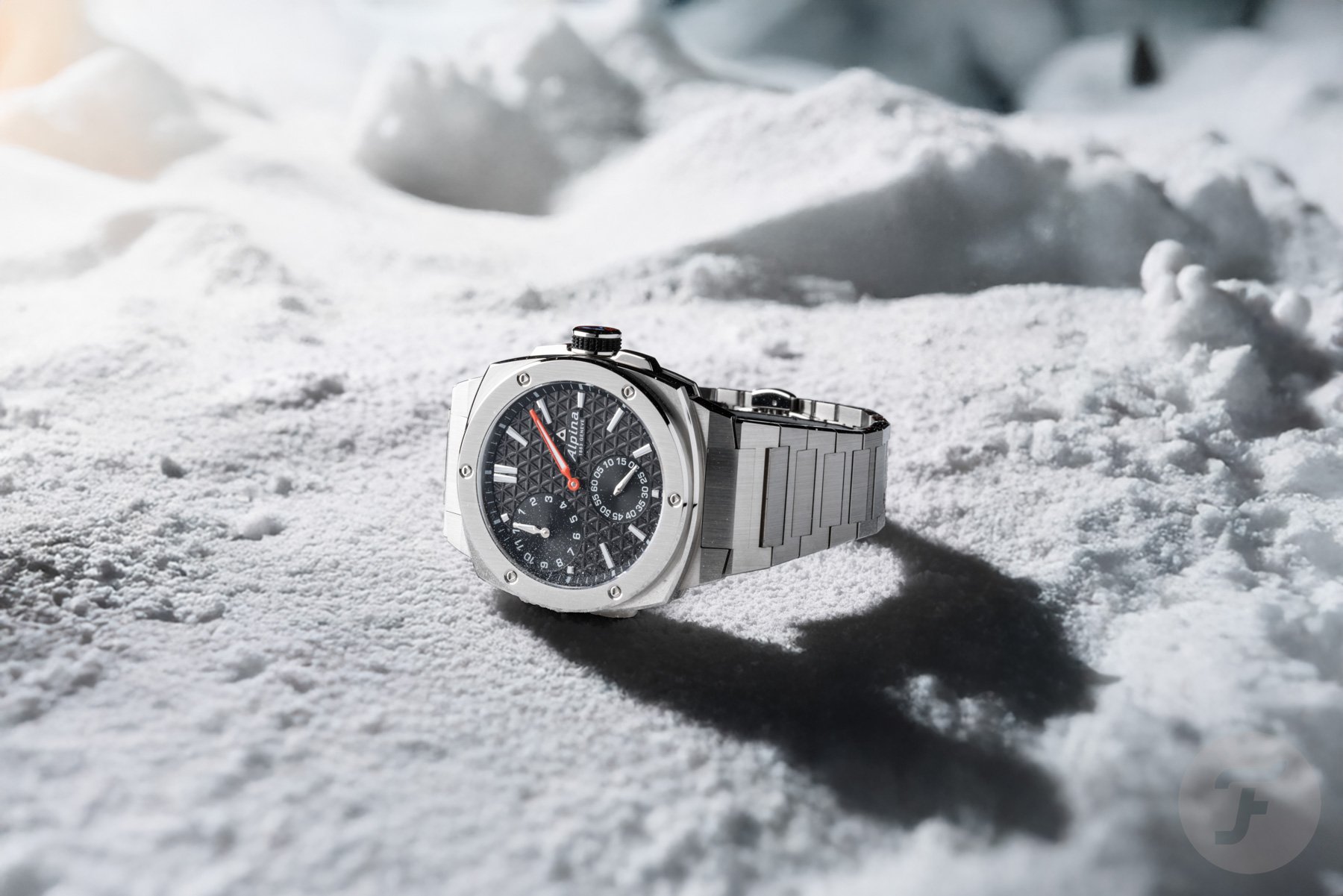 Alpina × Fratello Alpiner Extreme Regulator header image