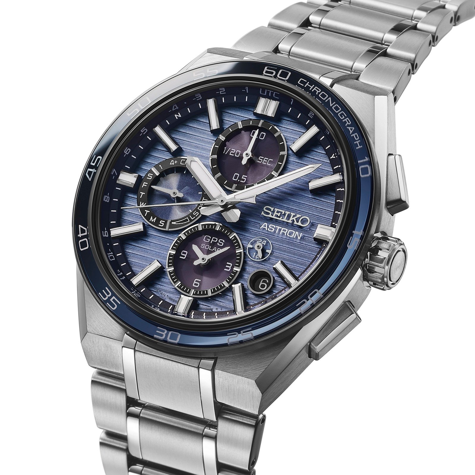 Seiko Astron GPS Solar Dual-Time Chronograph 5X83 SSH175 diagonal