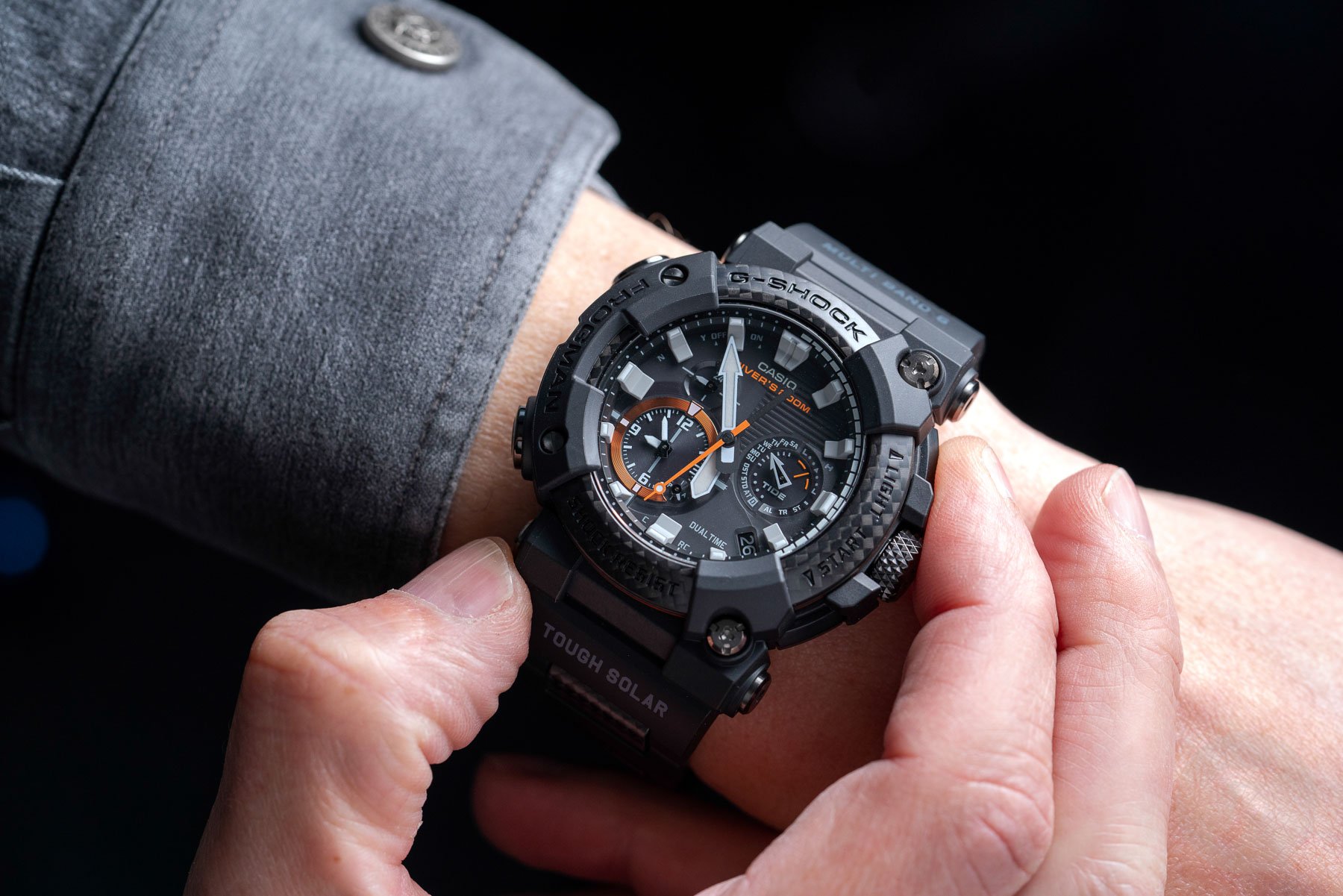 ▻▻ The First Fully-Analog Casio G-Shock Frogman (2021)